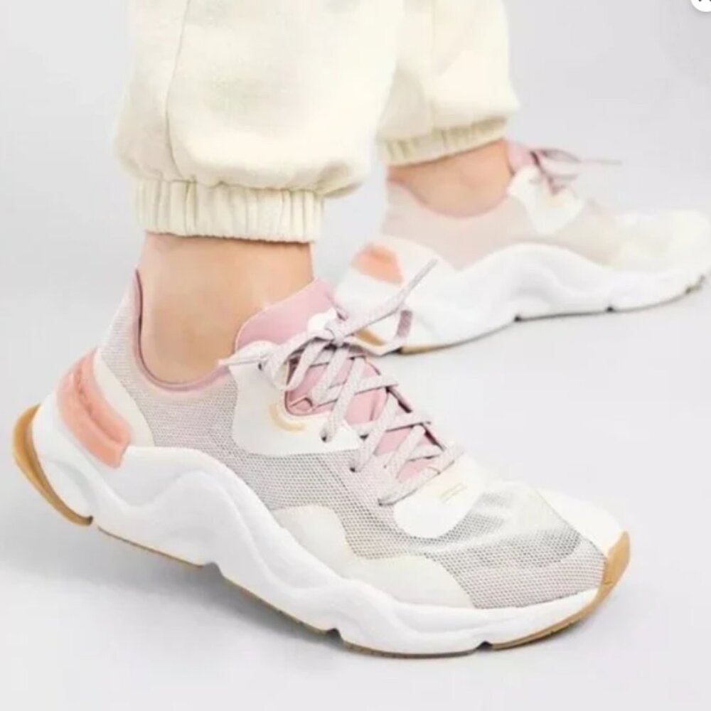 Soreal Kinetic RNEGD Float Sneakers